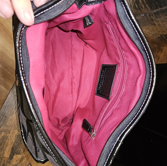 COACH Satchel Medium Size - Picture 10 of 11